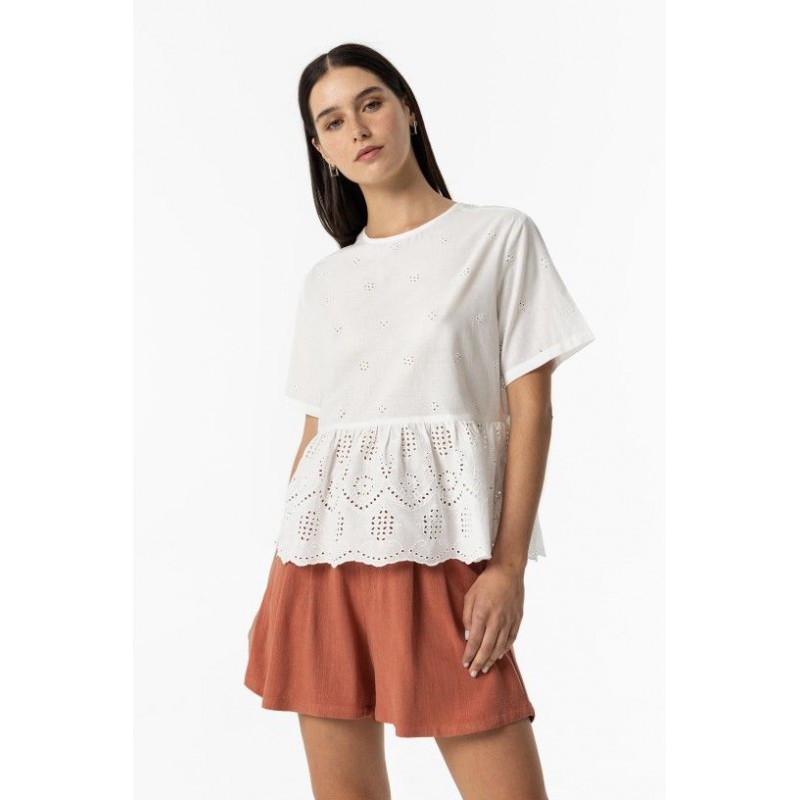 blusa-tiffosi-blanca-con-troquelados-manga-corta-mod-skye