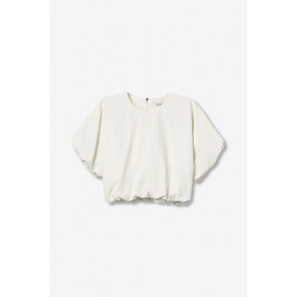 Blusa tiffosi blanca corta con bajo redondo engomado mangas con goma y cuello trasero con cremallera