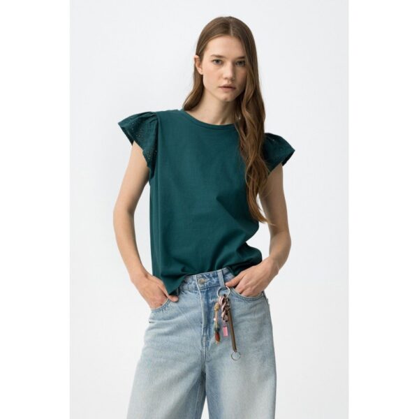 Camiseta tiffosi algodón con mangas volante caladas verde mod. graciosa_5