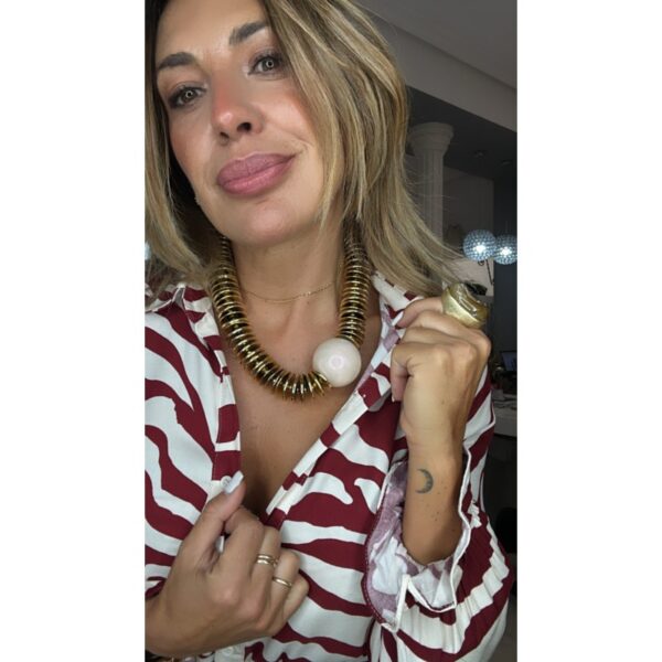 Maxi collar corto dorado con perla