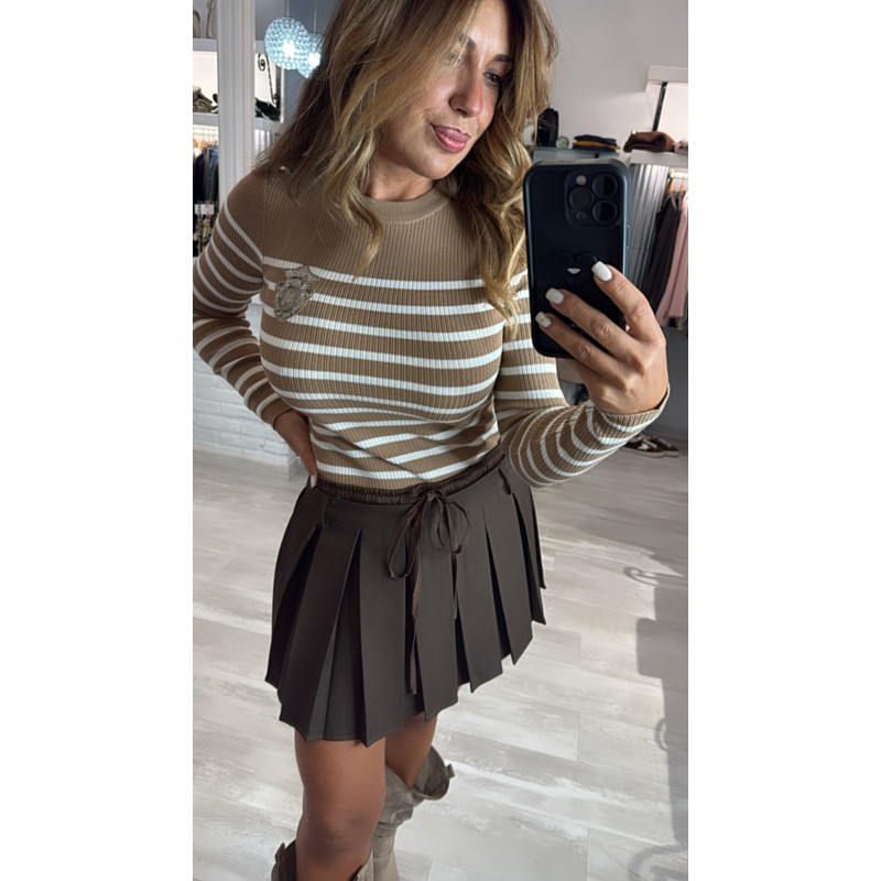 mini-falda-tablas-choco-con-doble-cintura-ajustable-