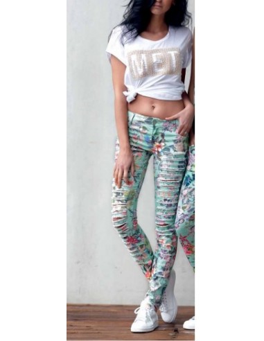 pantalon-met-estampdo-de-flores-sin-rotos-verde