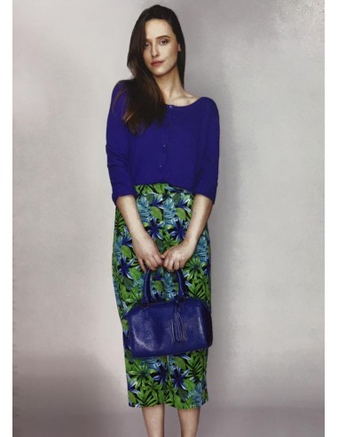 pantalon-naf-naf-estampado-hojas-azul-marino-y-verde