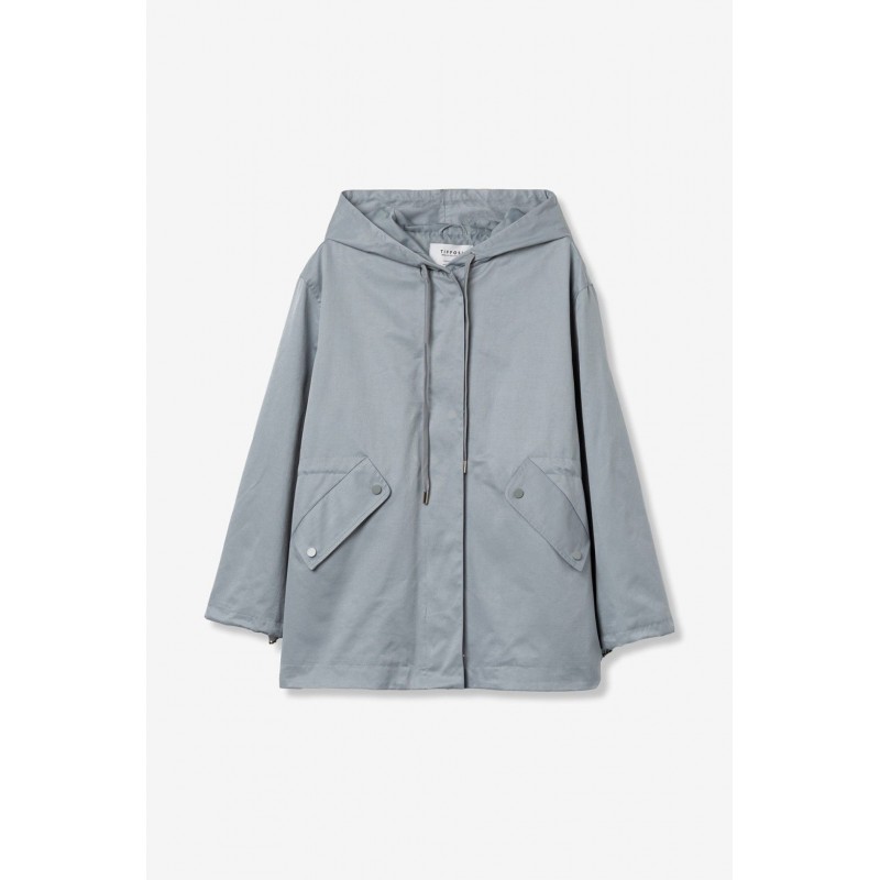 parka-tiffosi-beige-larga-con-capucha-y-bolsos-laterales-modonix
