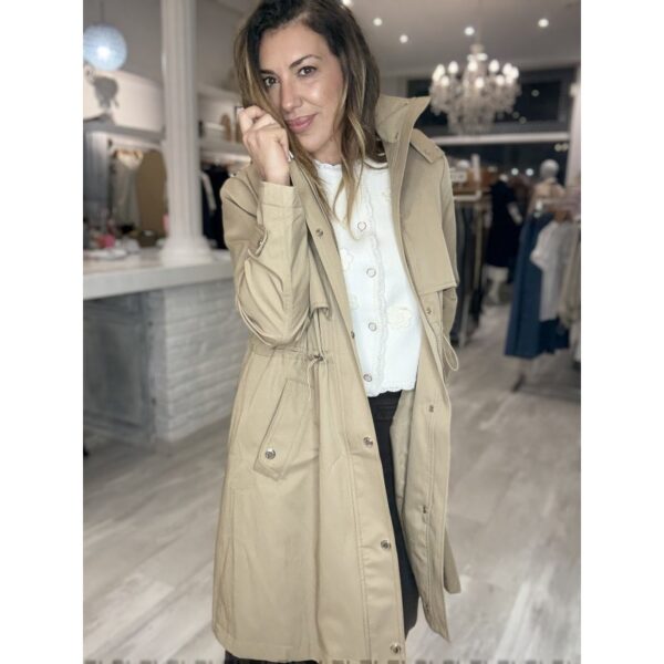 Parka larga morgan cuello alto beige ajustable en cintura mod. gifrray